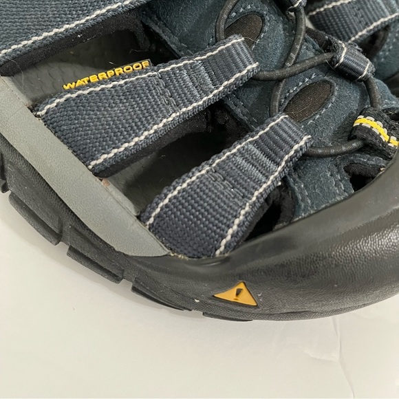 Keen Blue Newport H2 Water Resistant Closed Toe Hiking Shoe main image 14